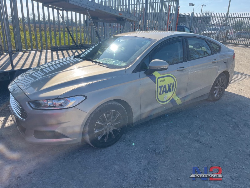 2015 FORD MONDEO 5 DOOR STYLE 1.6 D 115PS 4DR for breaking