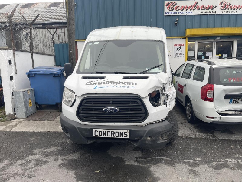 2015 FORD TRANSIT CUSTOM 125 T350 RWD 2DR 350M for breaking