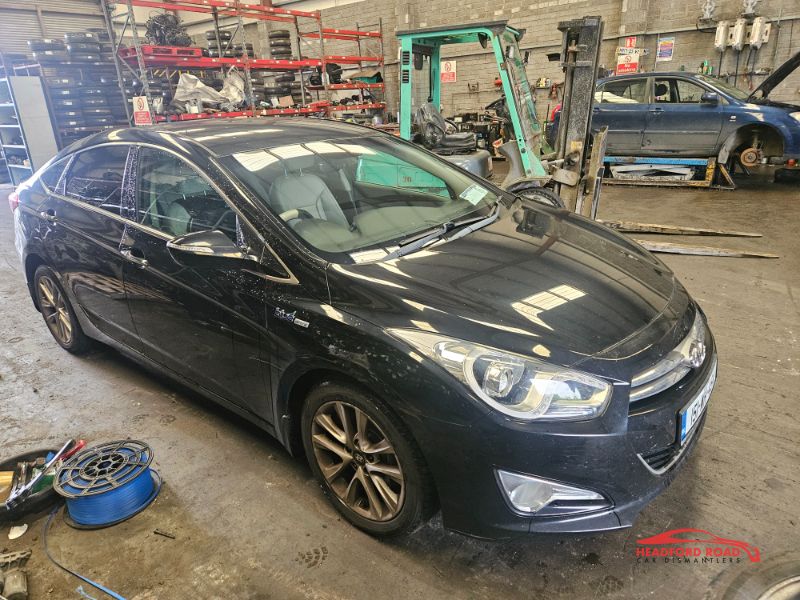2015 HYUNDAI I40 SALON EXECUTIVE PLUS 4DR for breaking