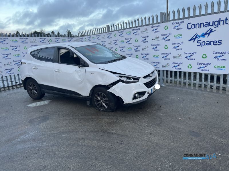 2015 HYUNDAI IX35 1.7 'CELEBRATION' 4DR for breaking