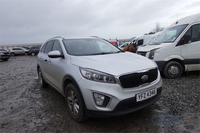 2015 KIA SORENTO KX-1 CRDI ISG 4X4 for breaking
