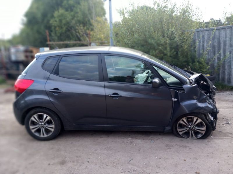 2015 KIA VENGA ELITE 5DR for breaking