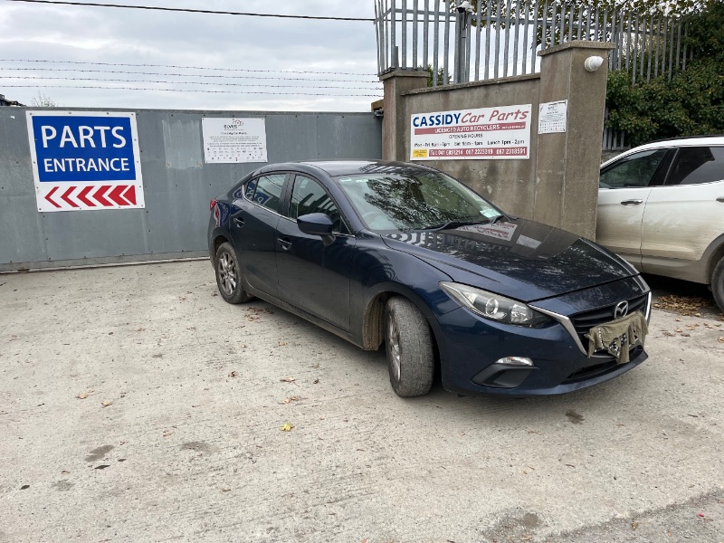 2015 MAZDA MAZDA3 150PS EXECUTIVE 4DR for breaking