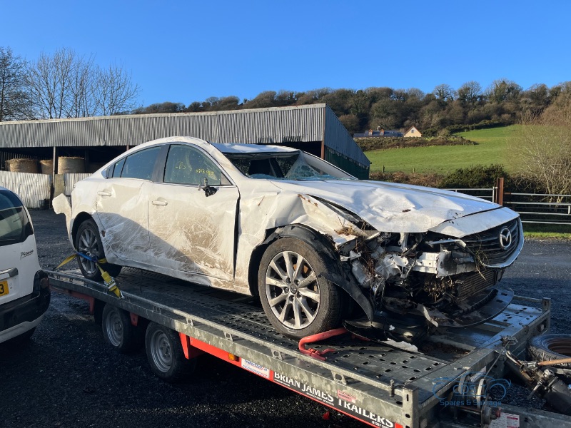 2015 MAZDA MAZDA6 SE NAV D for breaking