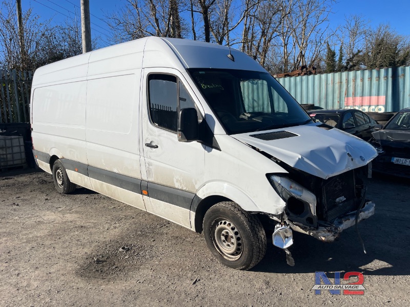 2015 MERCEDES SPRINTER 313/43 OTHER CDI VAN 5DR for breaking