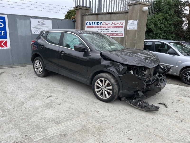 2015 NISSAN QASHQAI 1.5 DCI ACENTA SMART V VISION 110PS 5DR for breaking