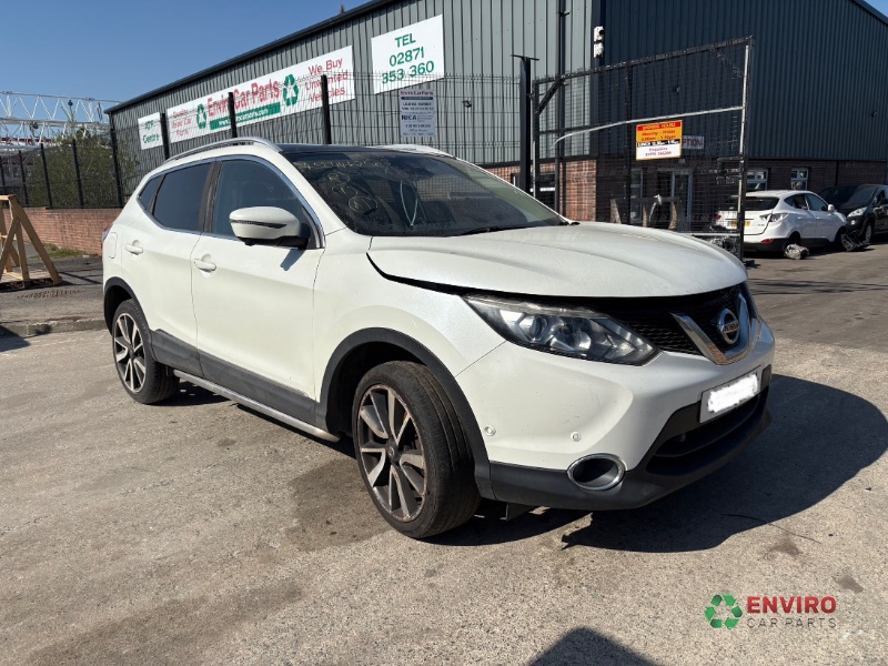 2015 NISSAN QASHQAI TEKNA DCI for breaking