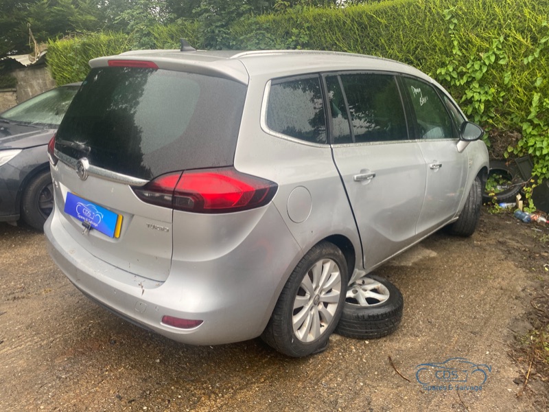 2015 OPEL ZAFIRA VAUXHALL TOURER SE TURBO AUTO for breaking