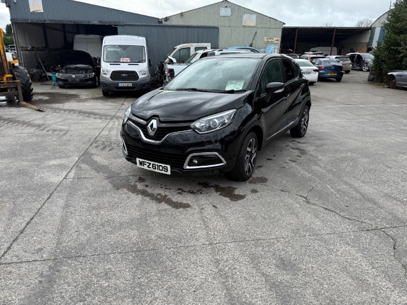 2015 RENAULT CAPTUR CAPTURD-QUE S M-NAV NRG DCISSS for breaking