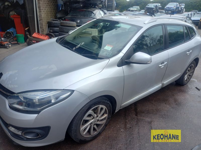 2015 RENAULT GRAND MEGANE GRD DYNAMIQUE 1.5 DCI 4DR for breaking
