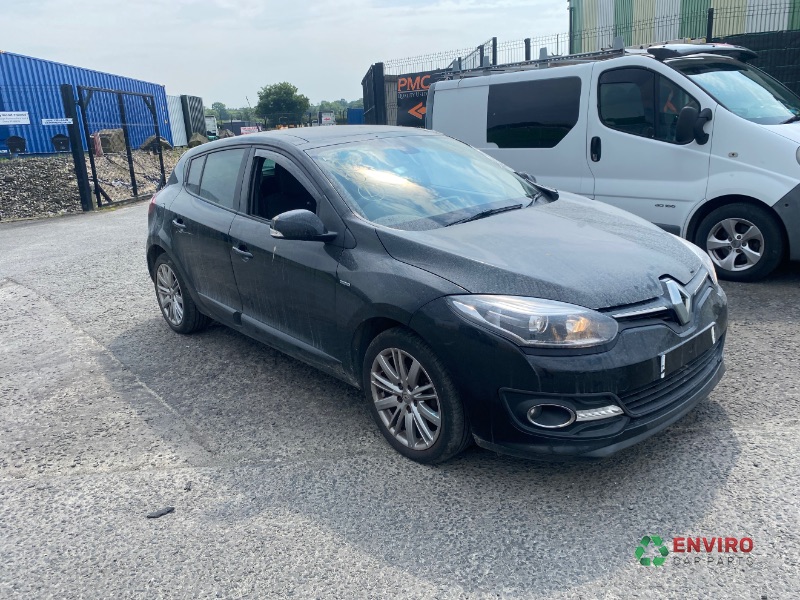 2015 RENAULT MEGANE LIMITED EDITION NAV DCI for breaking