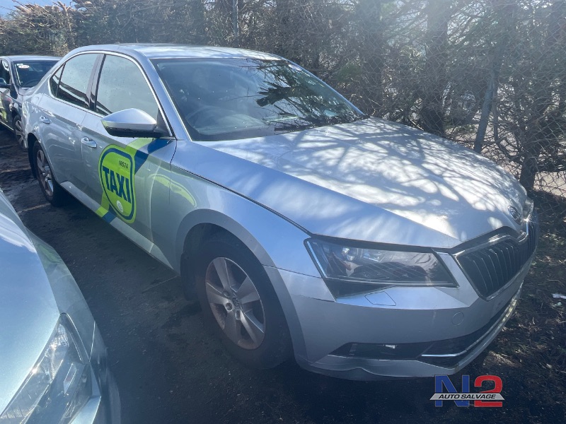 2015 SKODA SUPERB AMBITION 1.6 TDI 120BHP 4DR for breaking