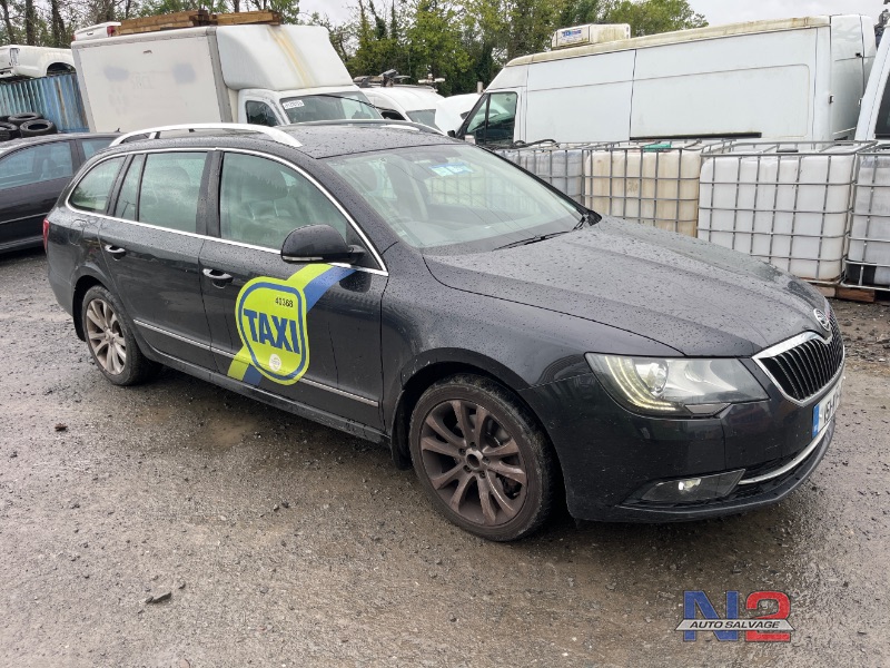 2015 SKODA SUPERB C ELEGANCE 2.0 TDI 140HP DSG 4DR AUTO for breaking