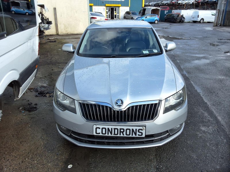 2015 SKODA SUPERB ELEGANCE 2.0 TDI 140HP DSG 4DR for breaking