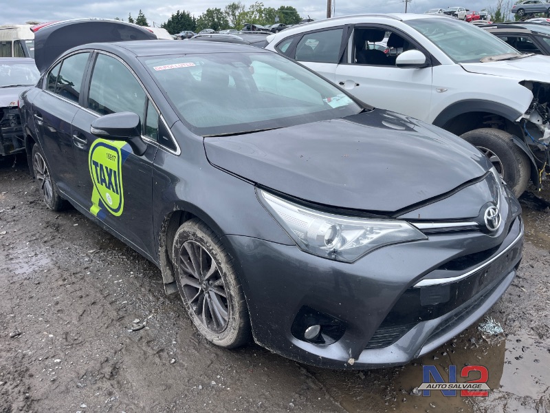 2015 TOYOTA AVENSIS 1.6 D SOL 4DR for breaking