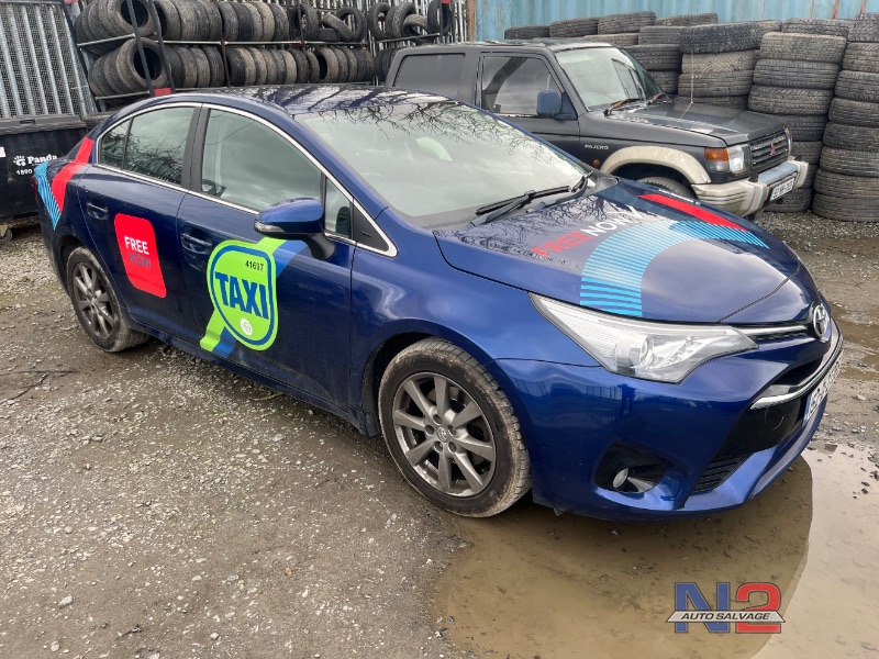 2015 TOYOTA AVENSIS 2.0 D-4D BUSINESS EDITION OVERMOUNT 143PS S/S 4 4DR for breaking
