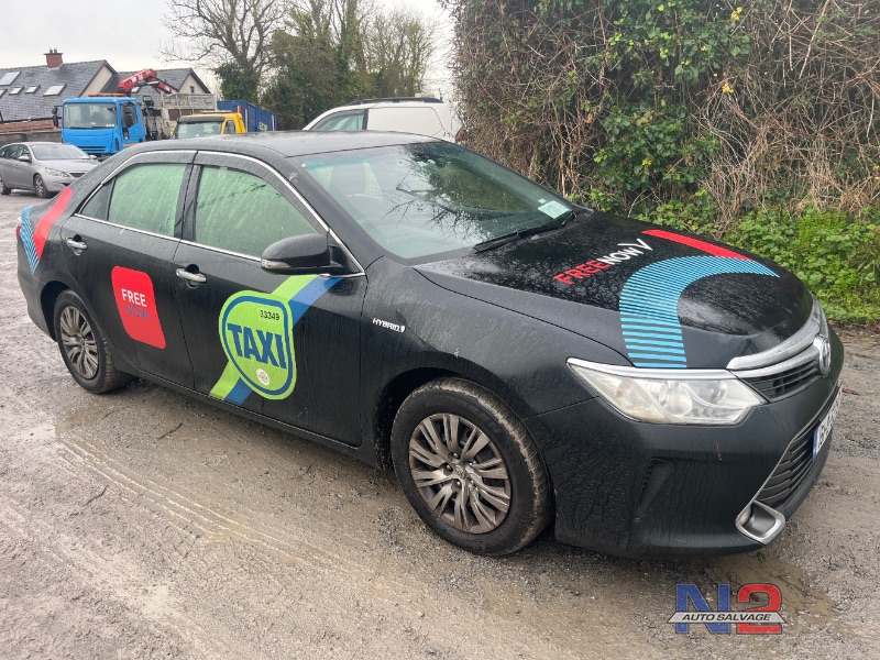 2015 TOYOTA CAMRY AVV50 4DR AUTO for breaking