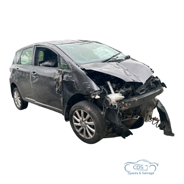 2015 TOYOTA VERSO-S 1.33 AURA 4DR for breaking