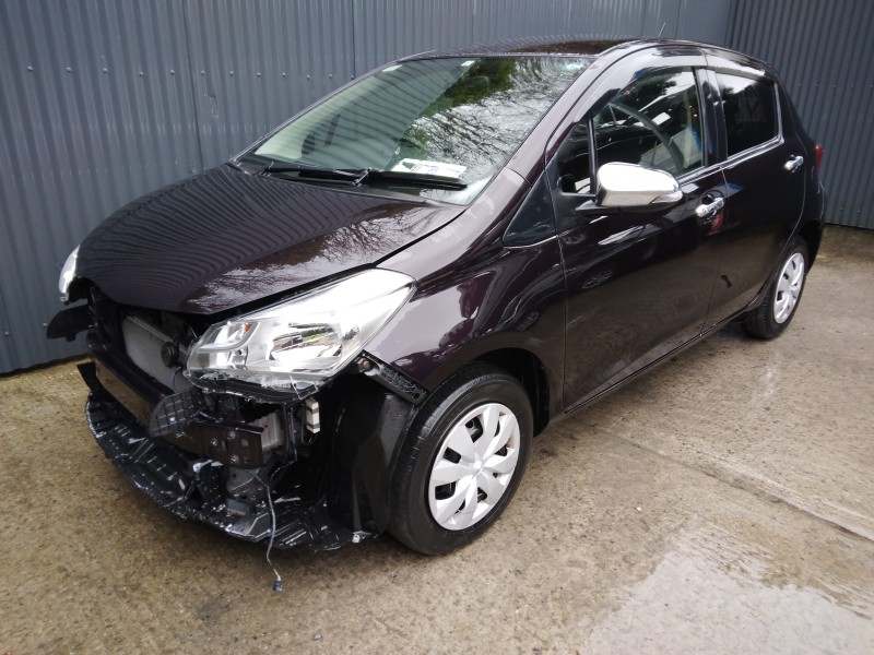2015 TOYOTA VITZ VITZ KSP130 5DR AUTO for breaking