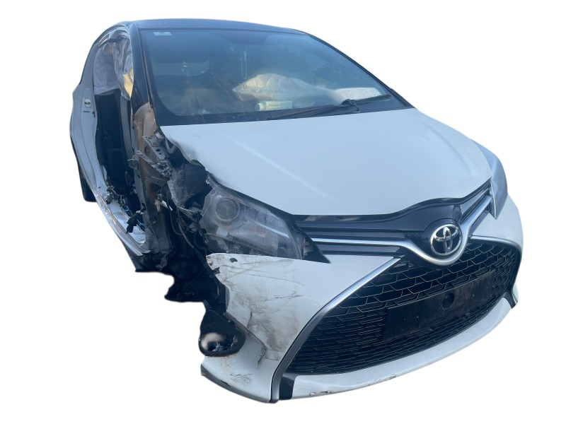 2015 TOYOTA YARIS for breaking