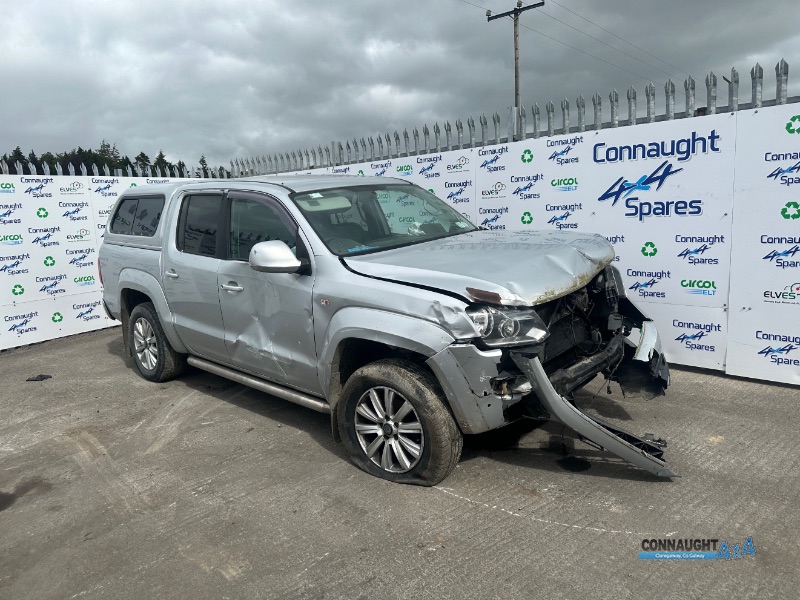 2015 VOLKSWAGEN AMAROK 2.0 H/LINE TDI 180 4MOT 4MOTION AUTO for breaking