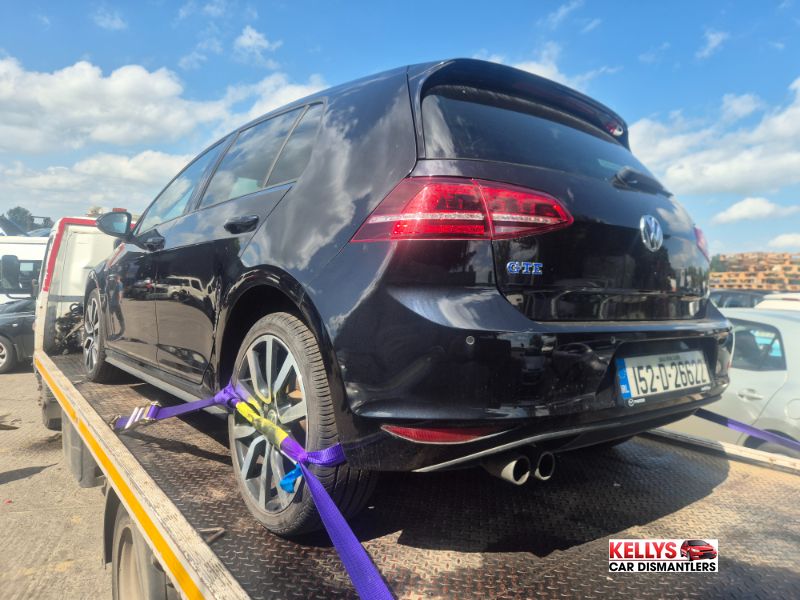 2015 VOLKSWAGEN GOLF 1.4 GTE 204PS 5DR AUTO TSI for breaking