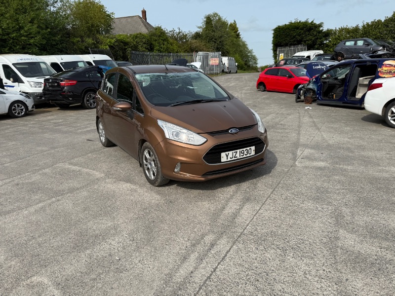 2016 FORD B-MAX ZETEC TURBO for breaking
