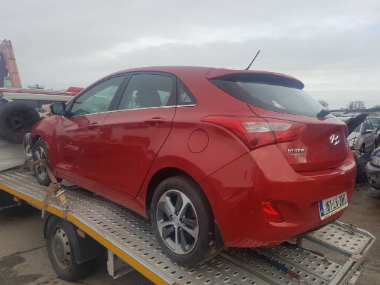 2016 HYUNDAI I30 1.6 DELUXE 5DR for breaking