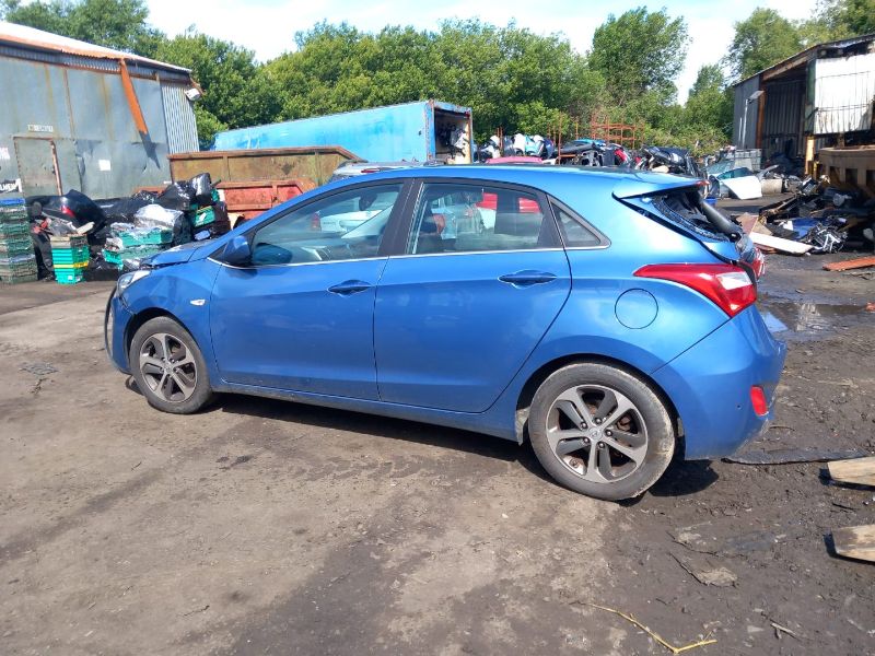 2016 HYUNDAI I30 SE BLUE DRIVE 100PS 5DR 1.4T-GDI for breaking
