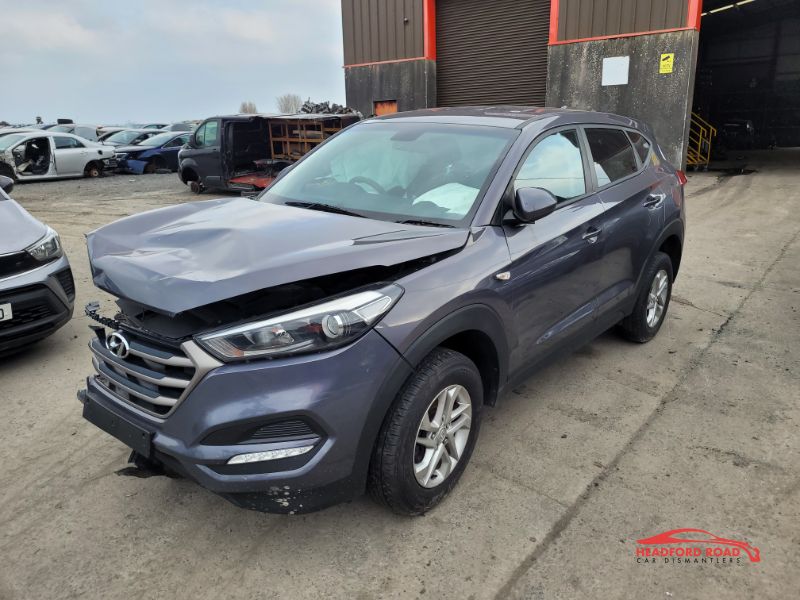 2016 HYUNDAI TUCSON 1.7 CRDI S BL/DR 2WD 5DR for breaking