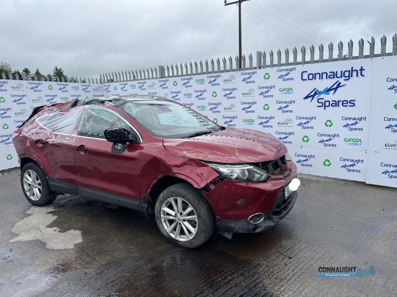 2016 NISSAN QASHQAI 1.5 SV MY16 SP E6 4DR for breaking
