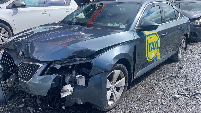 2016 SKODA SUPERB 1.6 TDI SE BUSINESS 120 120PS 5DR for breaking