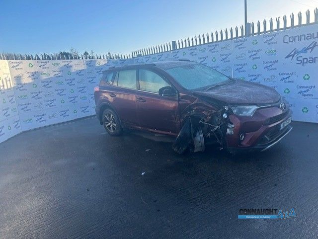 2016 TOYOTA RAV4 RAV4 2.0 D-4D LUNA 4DR for breaking