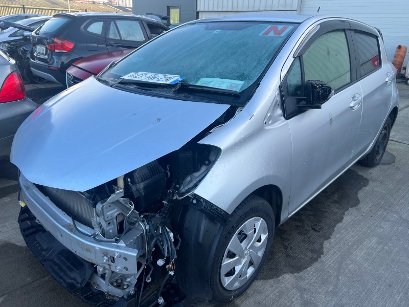 2016 TOYOTA VITZ NSP130 CVT 5DR AUTO DBA-NSP130 for breaking