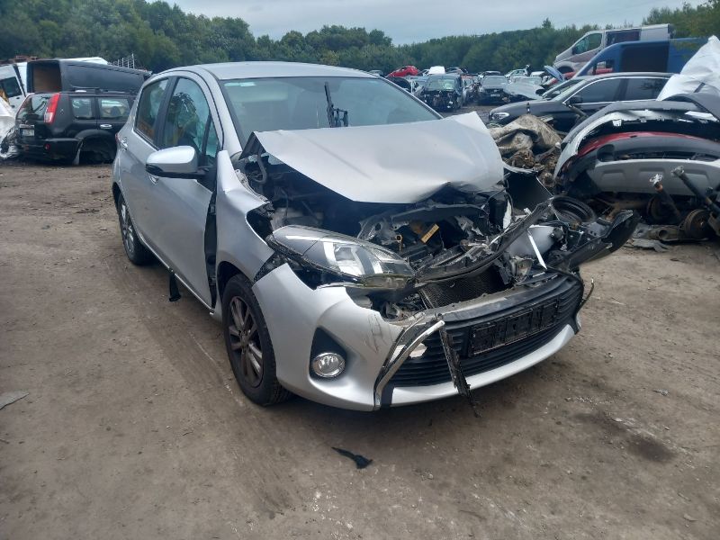 2016 TOYOTA YARIS 1.0 LUNA 4DR for breaking