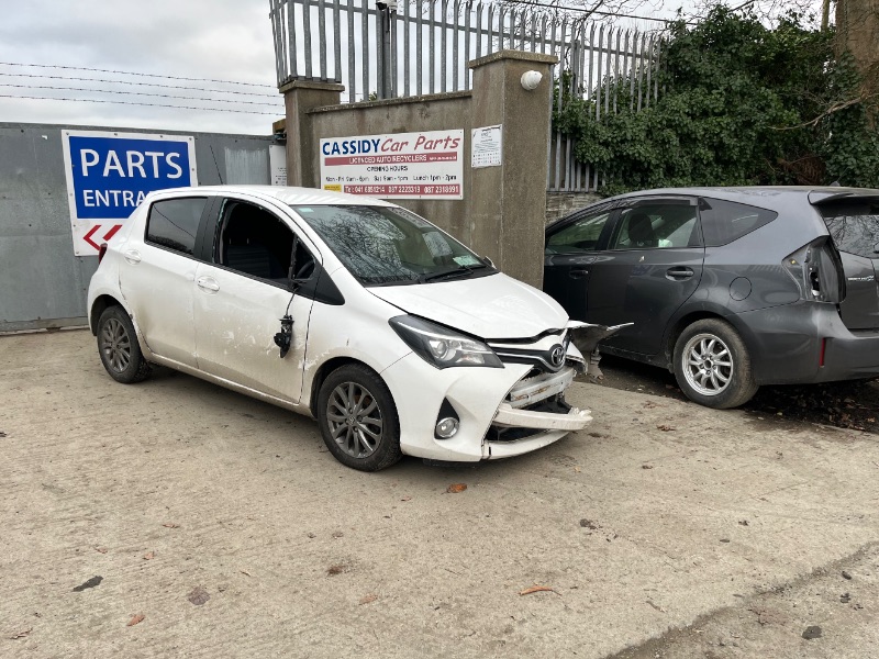 2016 TOYOTA YARIS 1.4 D-4D ICON 5DR for breaking