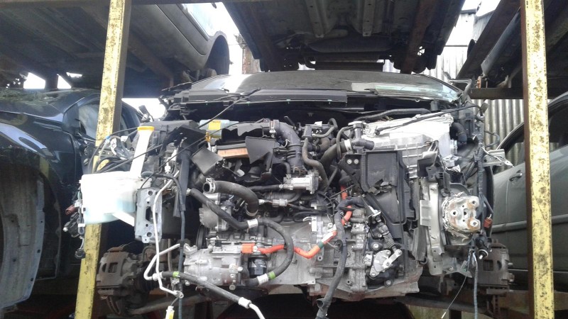 2016 TOYOTA YARIS HYBRID 4DR AUTO for breaking