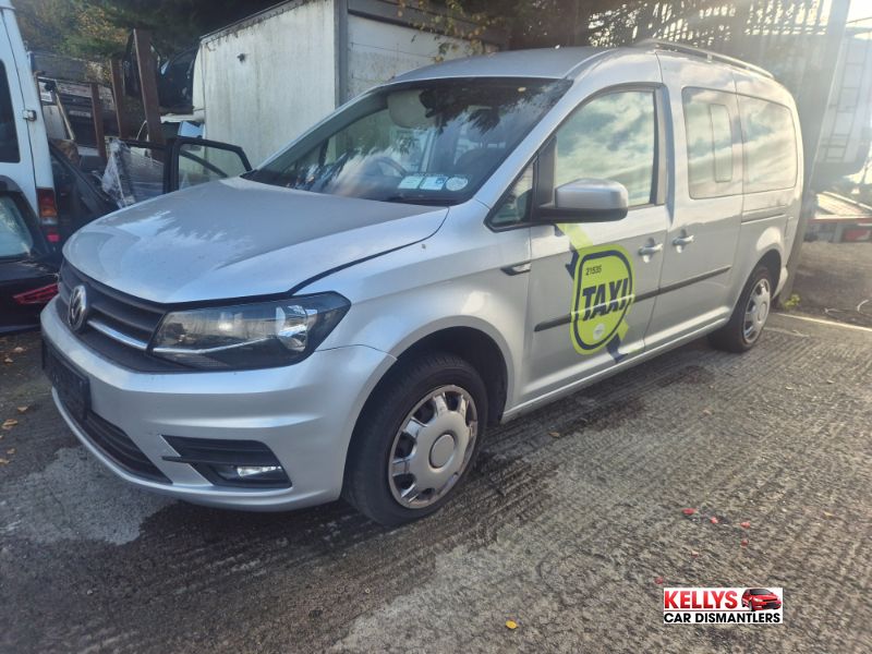 2016 VOLKSWAGEN CADDY MAXI TREND TDI 102HP D6F 5DR A for breaking