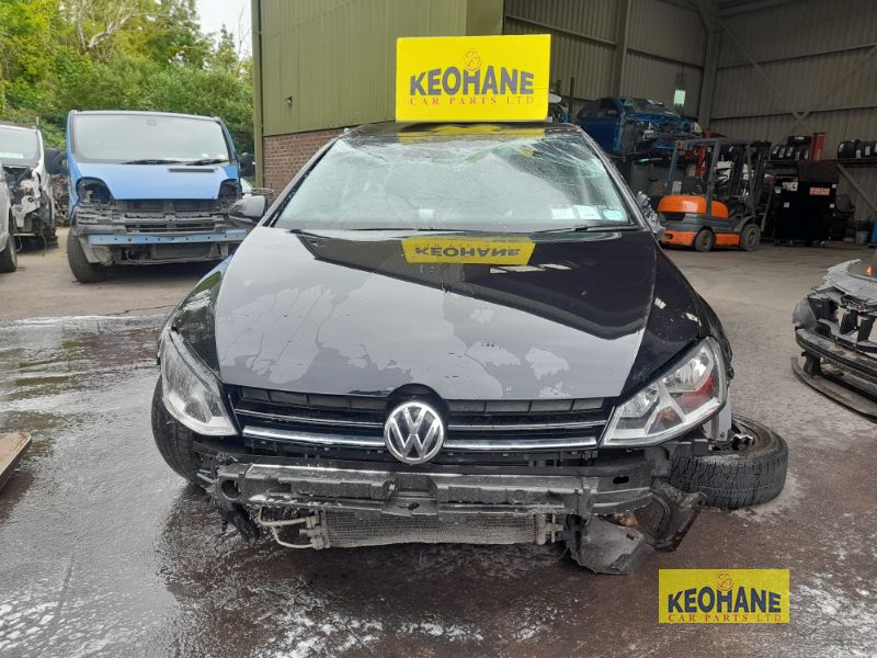 2016 VOLKSWAGEN GOLF 1.2 TSI S BLUEMOTION 85PS 5DR for breaking
