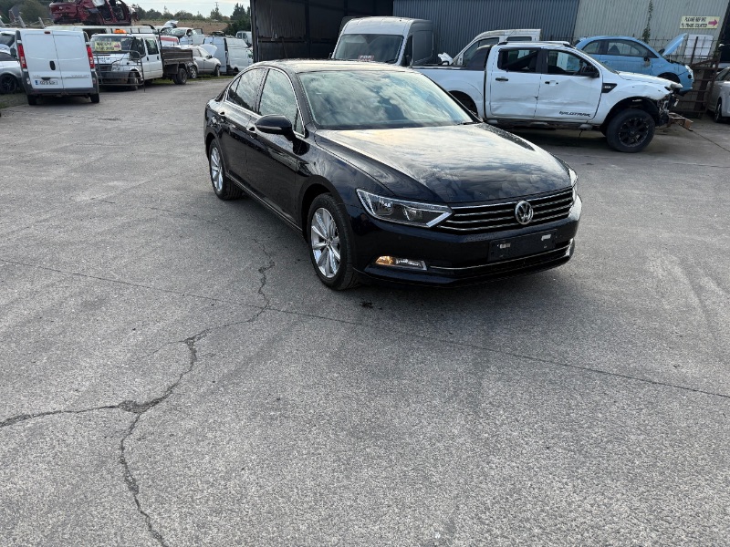 2016 VOLKSWAGEN PASSAT SE BUSINESS TDI BLUEMOTION for breaking