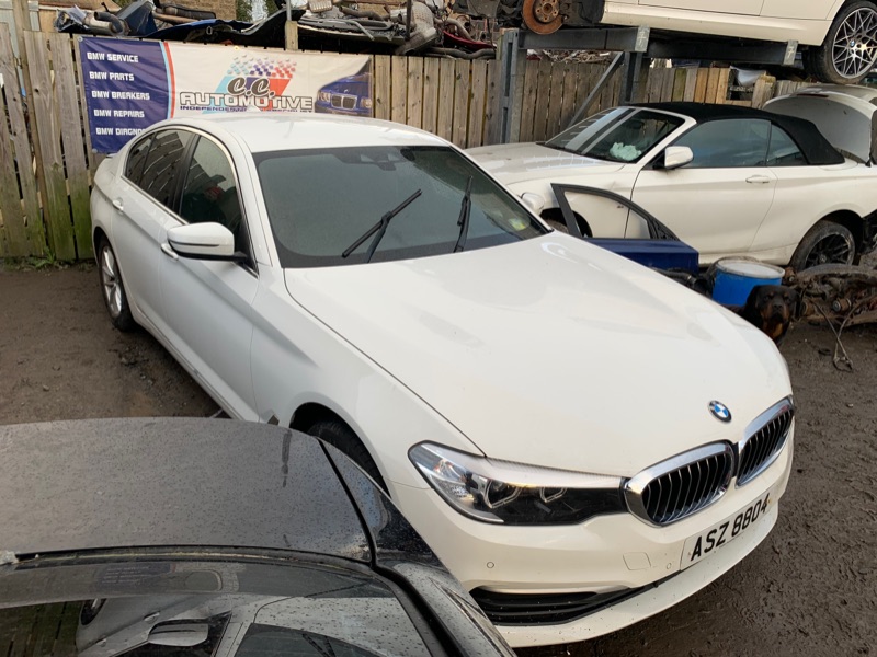 2017 BMW 5 SERIES 520D SE AUTO for breaking