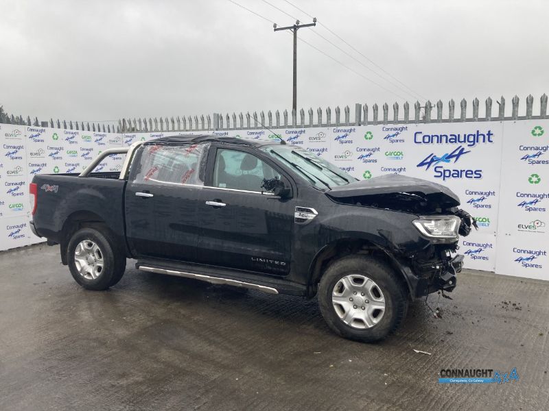 2017 FORD RANGER LIMITED EDITION 2.2 TDCI 160PS P D/CAB 4DR for breaking