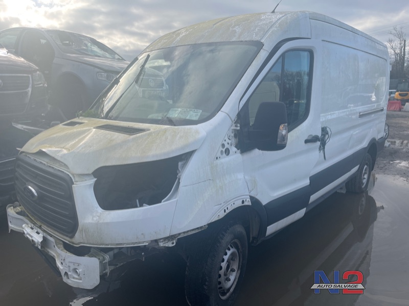 2017 FORD TRANSIT 350L BASE 2.0 130PS RWD 3DR for breaking