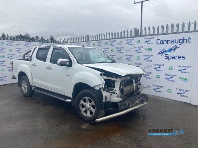 2017 ISUZU D-MAX 1.9 EIGER 4DR 1.9TD D/C 162BHP for breaking