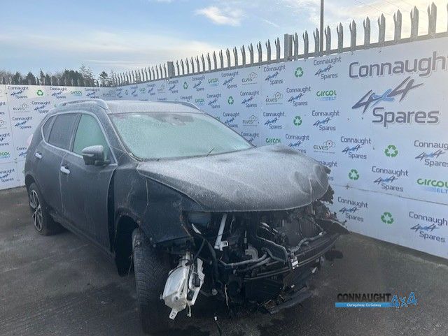 2017 NISSAN X-TRAIL 1.6 DSL SVE 5 SEAT E6 4DR for breaking