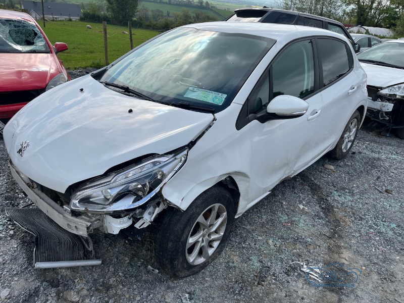 2017 PEUGEOT 208 1.6 BLUEHDI ACTIVE S/S 7 DIESEL 75BHP for breaking
