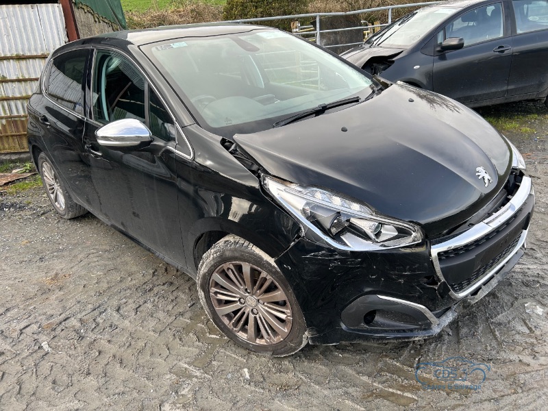 2017 PEUGEOT 208 ALLURE 1.2 110 S/S 4DR A SS AUTO for breaking