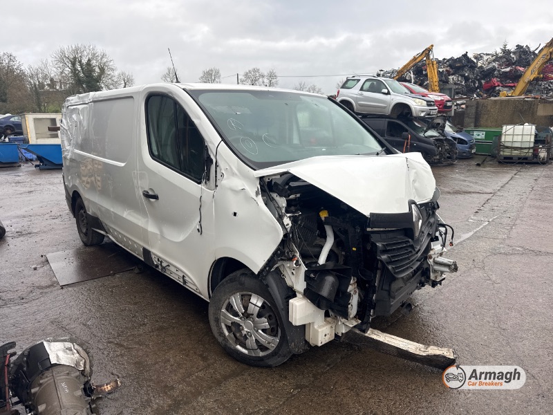 2017 RENAULT TRAFIC LL29 BUSINESS DCI for breaking