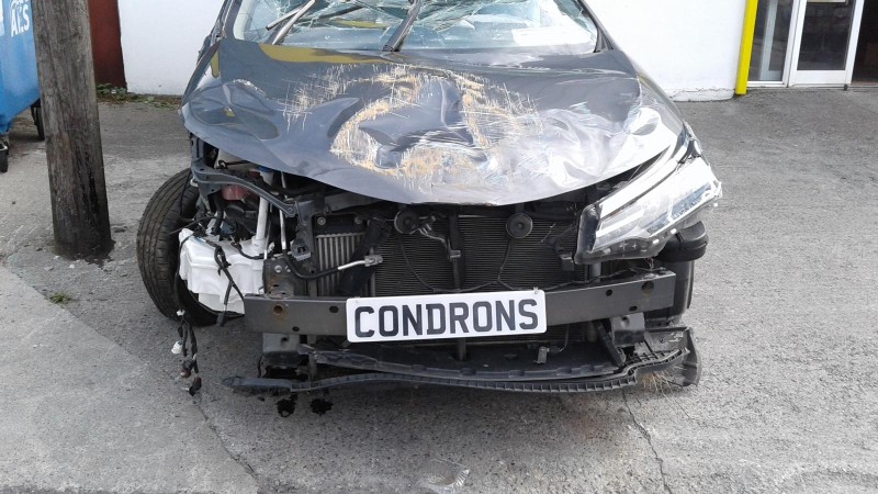 2017 TOYOTA COROLLA 1.4 D-4D SOL 4DR for breaking