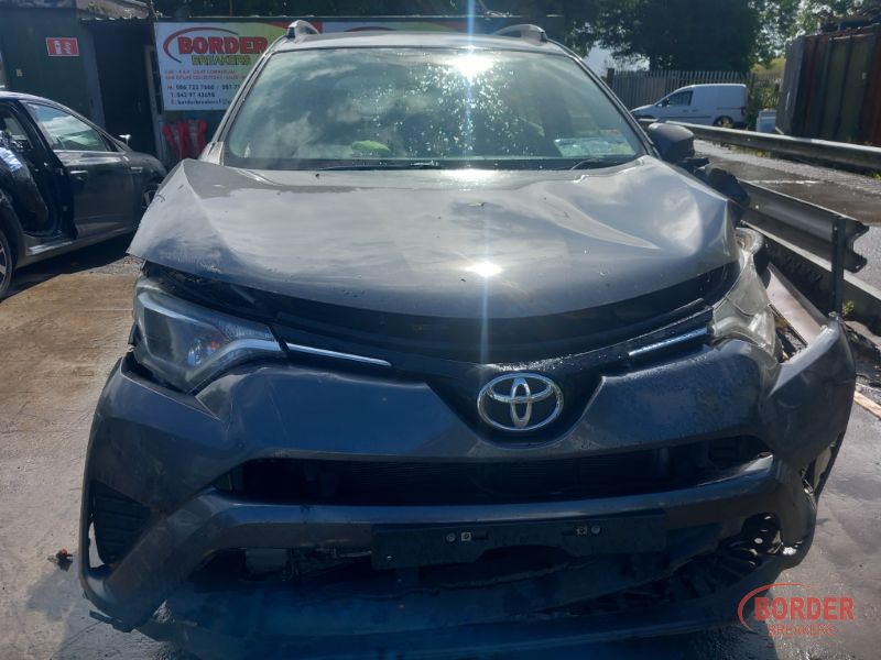 2017 TOYOTA RAV4 RAV4 2.0 D-4D LUNA 4DR for breaking